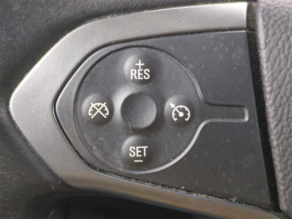 Thumbnail: 2016 Chevrolet Silverado 1500 - 28