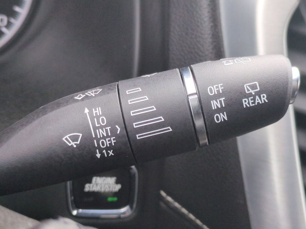 Thumbnail: 2019 GMC Acadia - 31