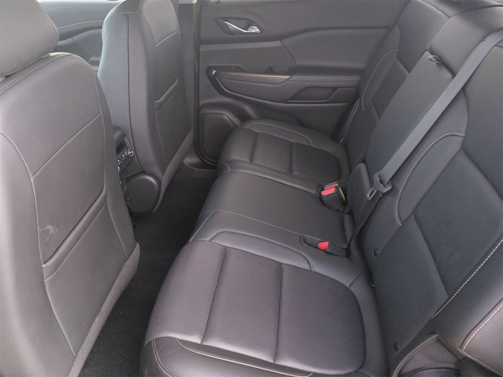 Thumbnail: 2023 GMC Acadia - 12