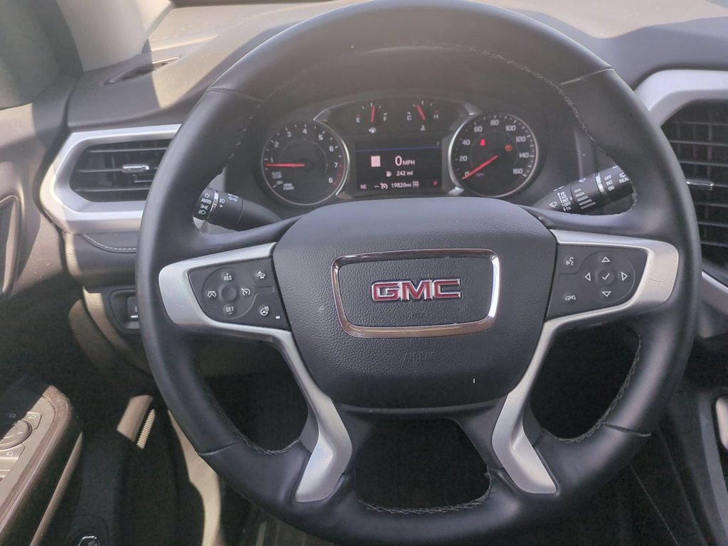 Thumbnail: 2023 GMC Acadia - 13