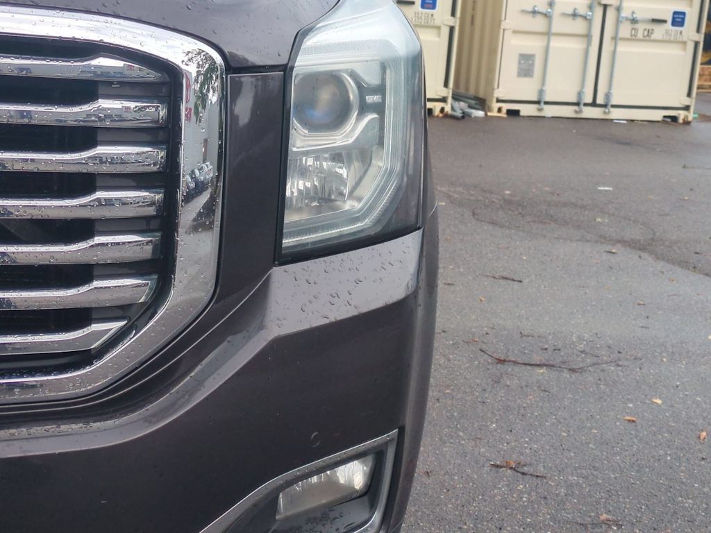 Thumbnail: 2016 GMC Yukon XL - 22