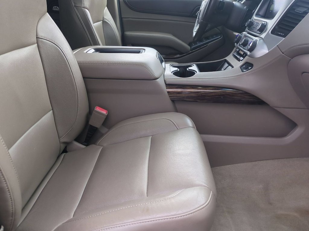 Thumbnail: 2016 GMC Yukon XL - 11