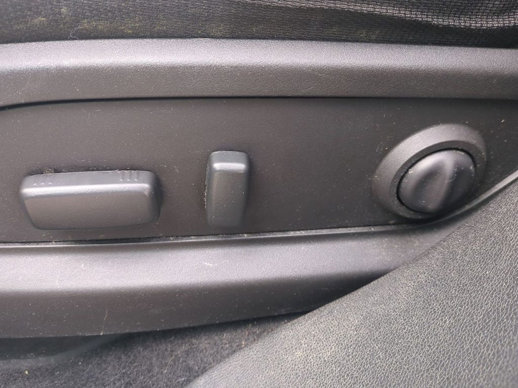 Thumbnail: 2017 Chevrolet Traverse - 26