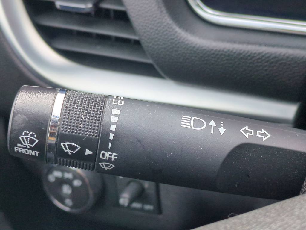 Thumbnail: 2017 Chevrolet Traverse - 31