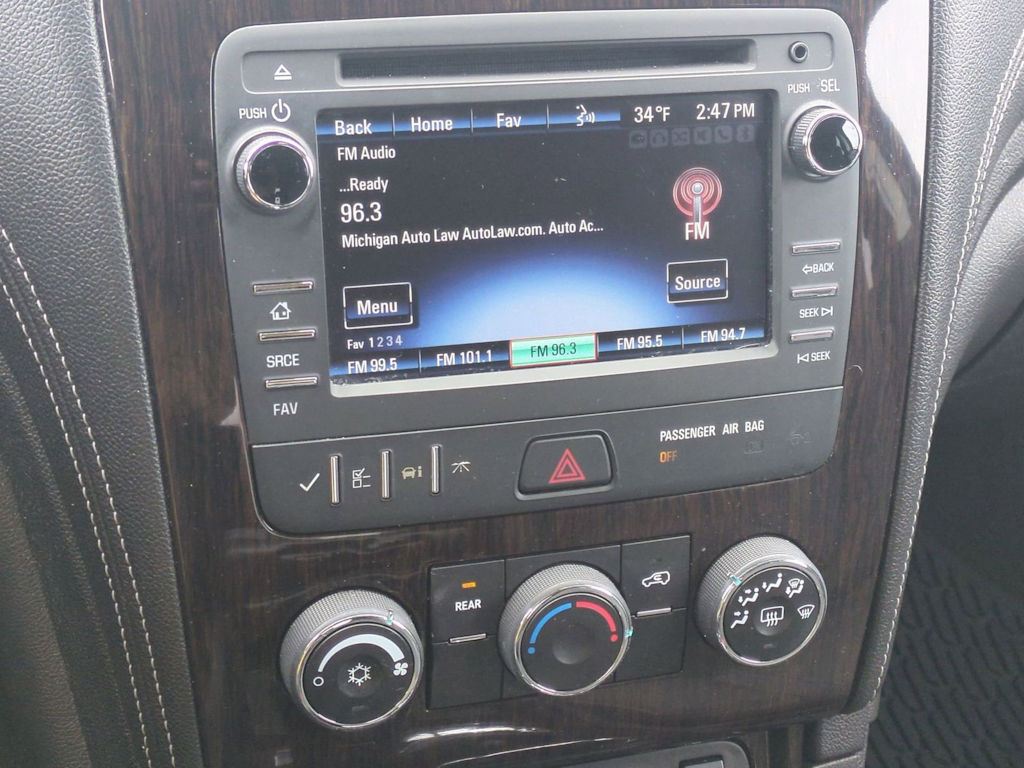 Thumbnail: 2017 Chevrolet Traverse - 14