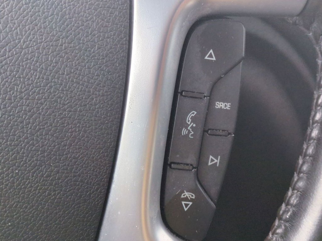 Thumbnail: 2017 Chevrolet Traverse - 30