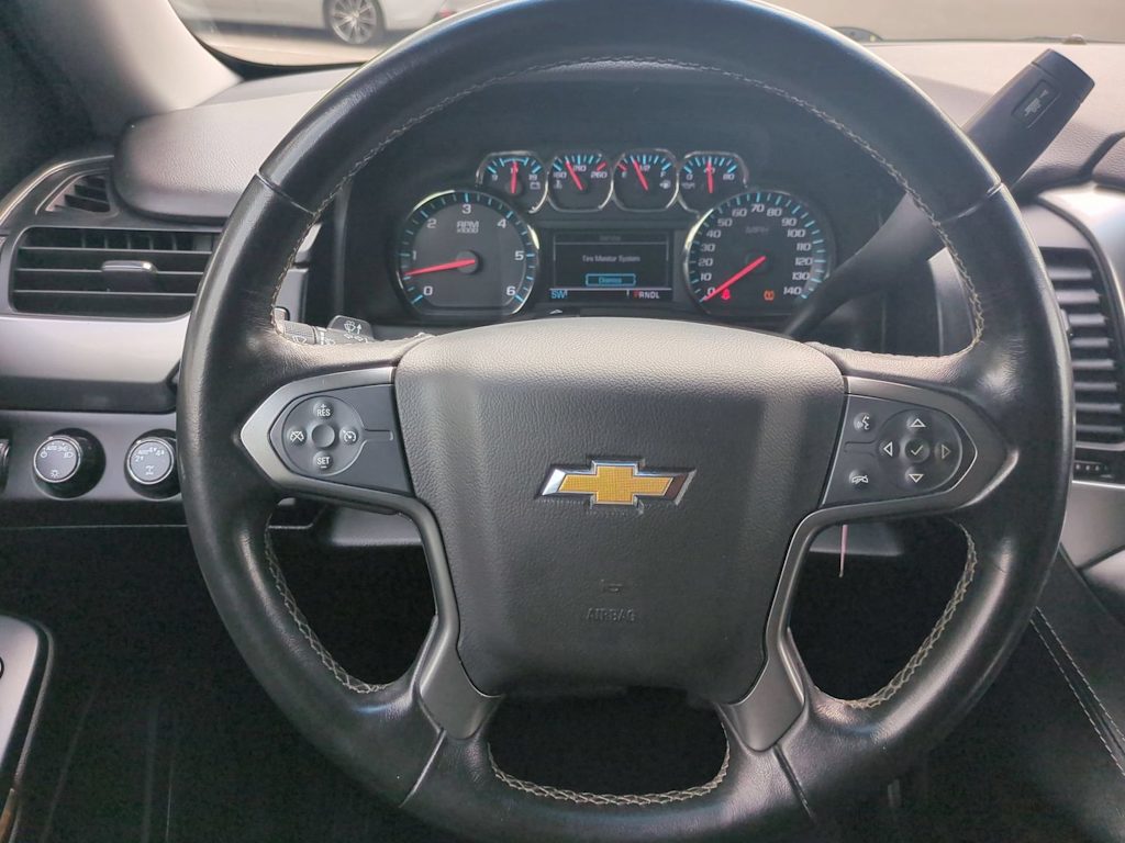 Thumbnail: 2019 Chevrolet Tahoe - 13