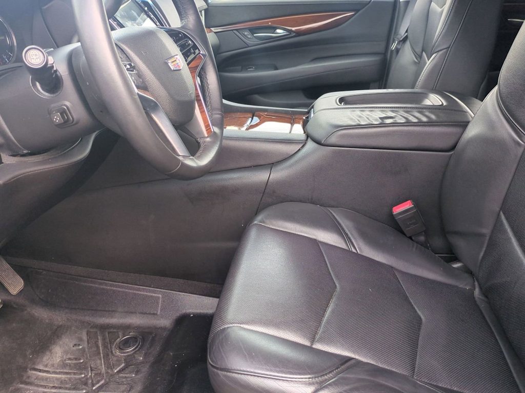Thumbnail: 2017 Cadillac Escalade - 10