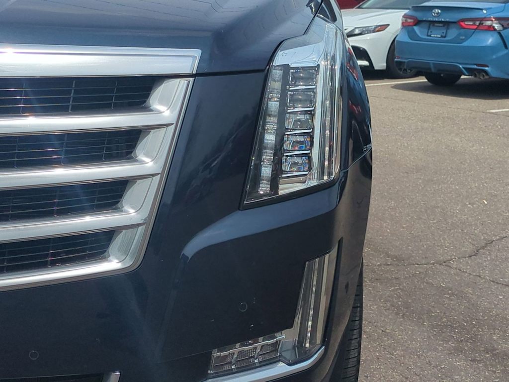 Thumbnail: 2017 Cadillac Escalade - 24