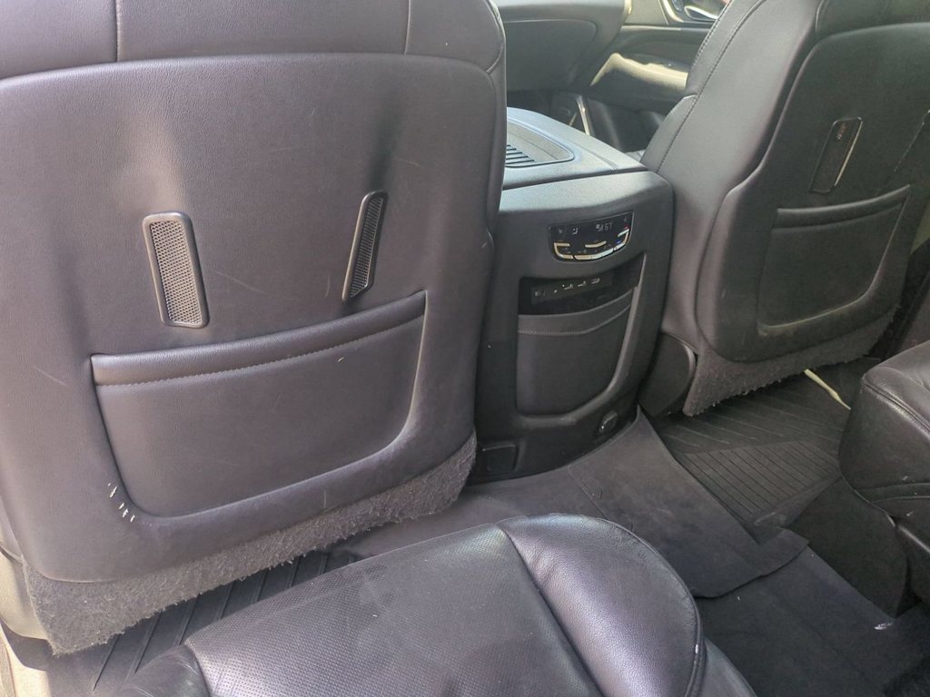 Thumbnail: 2019 Cadillac Escalade - 26