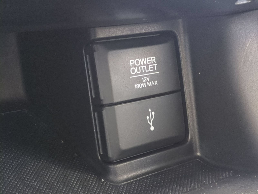Thumbnail: 2013 Honda Accord - 33