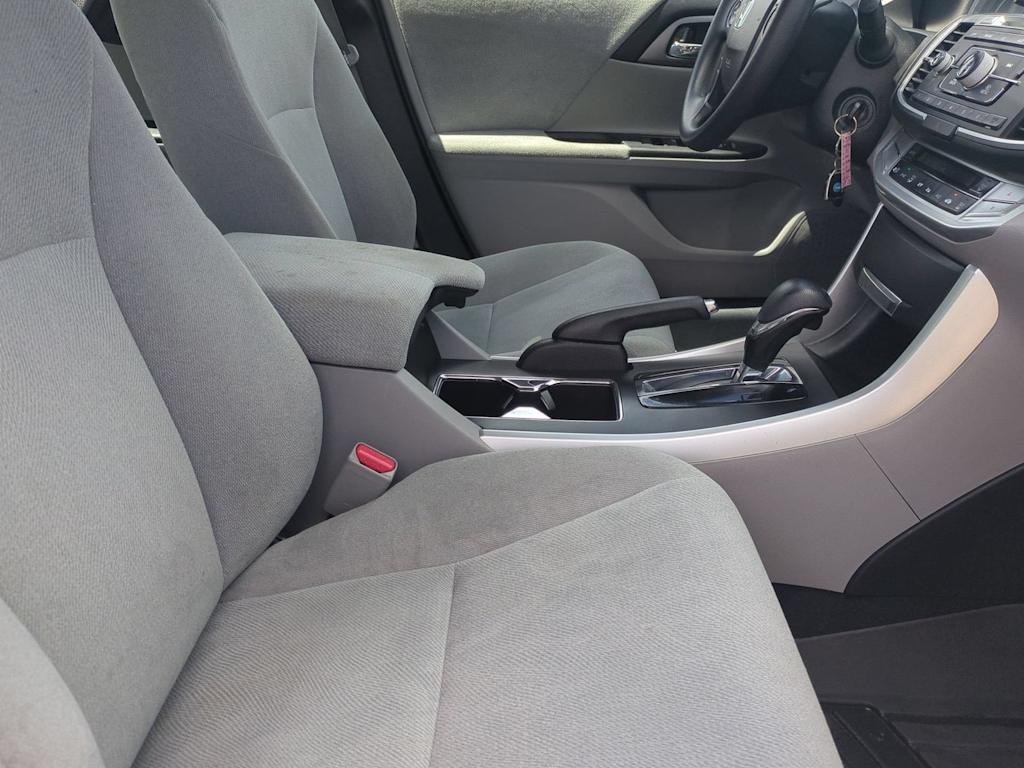 Thumbnail: 2013 Honda Accord - 28