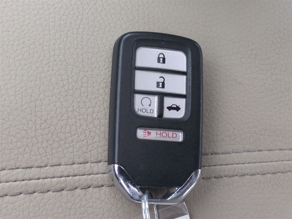 Thumbnail: 2016 Honda Accord - 17