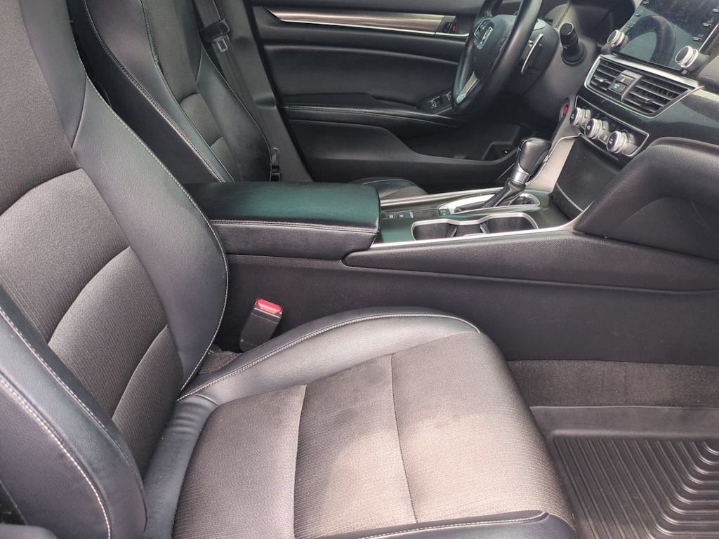 Thumbnail: 2018 Honda Accord - 11
