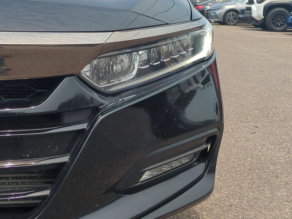 Thumbnail: 2018 Honda Accord - 25