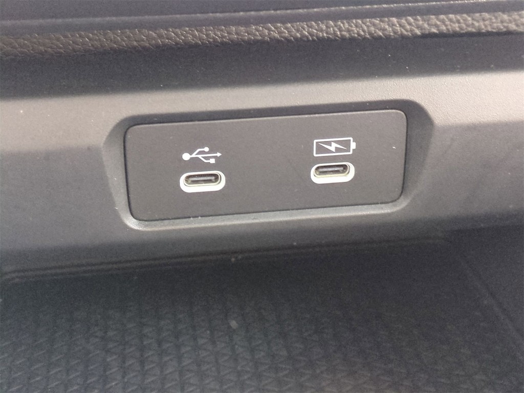 Thumbnail: 2023 Honda Accord - 32