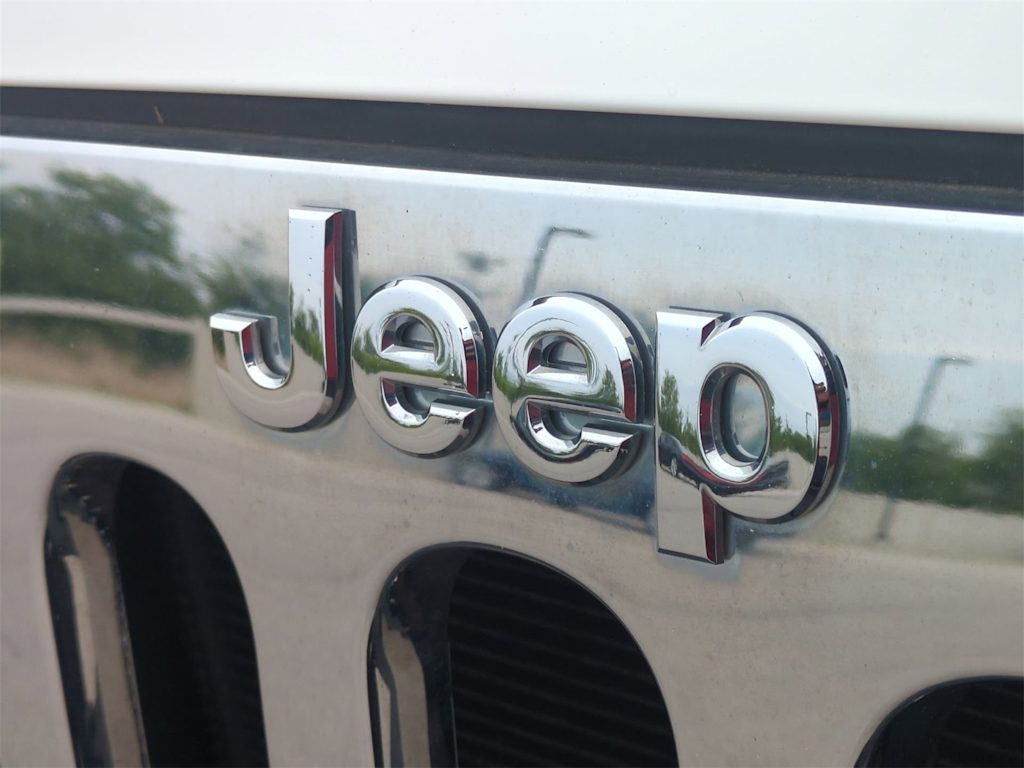 Thumbnail: 2010 Jeep Wrangler - 6
