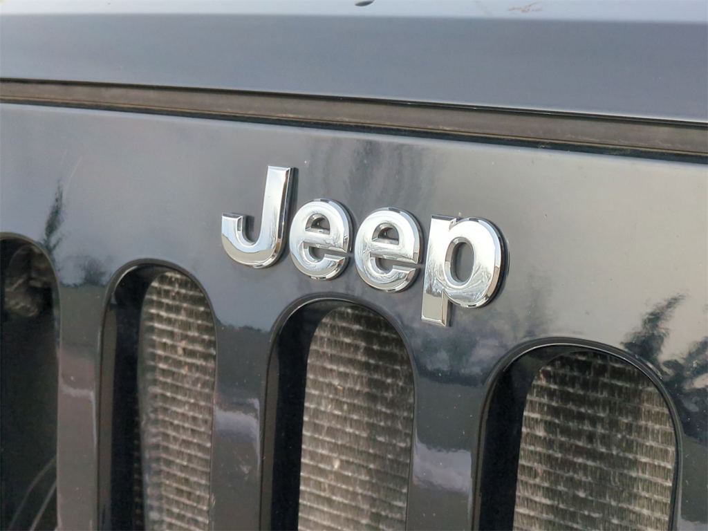 2011 Jeep Wrangler 70th Anniversary 6