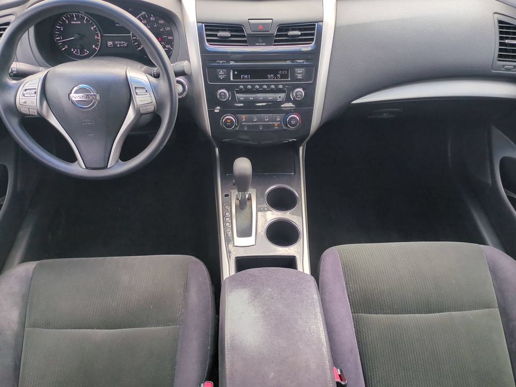 Thumbnail: 2013 Nissan Altima - 9