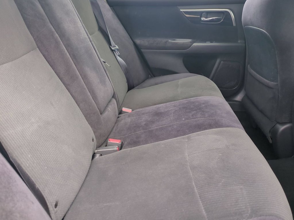 Thumbnail: 2013 Nissan Altima - 27