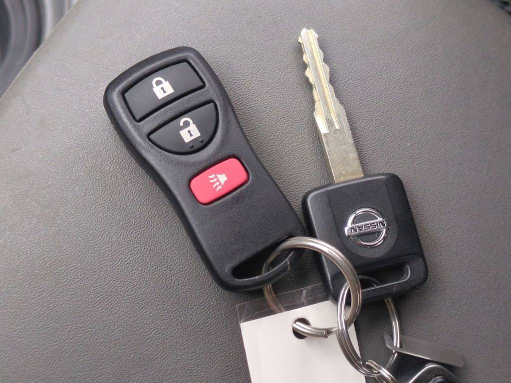 Thumbnail: 2018 Nissan Frontier - 17