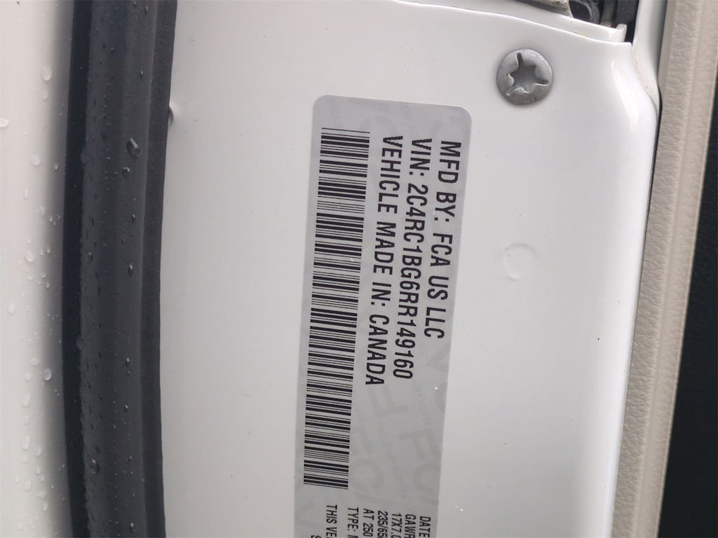 Thumbnail: 2024 Chrysler Pacifica - 18