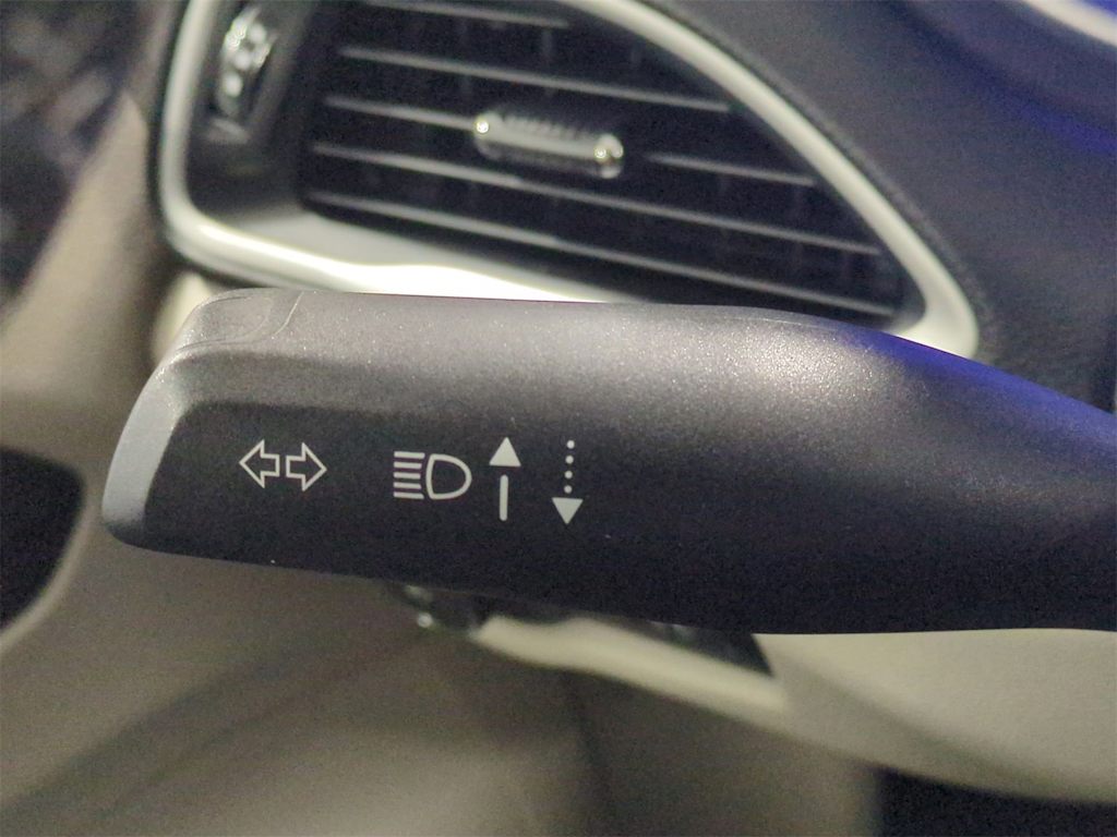 Thumbnail: 2024 Chrysler Pacifica - 30