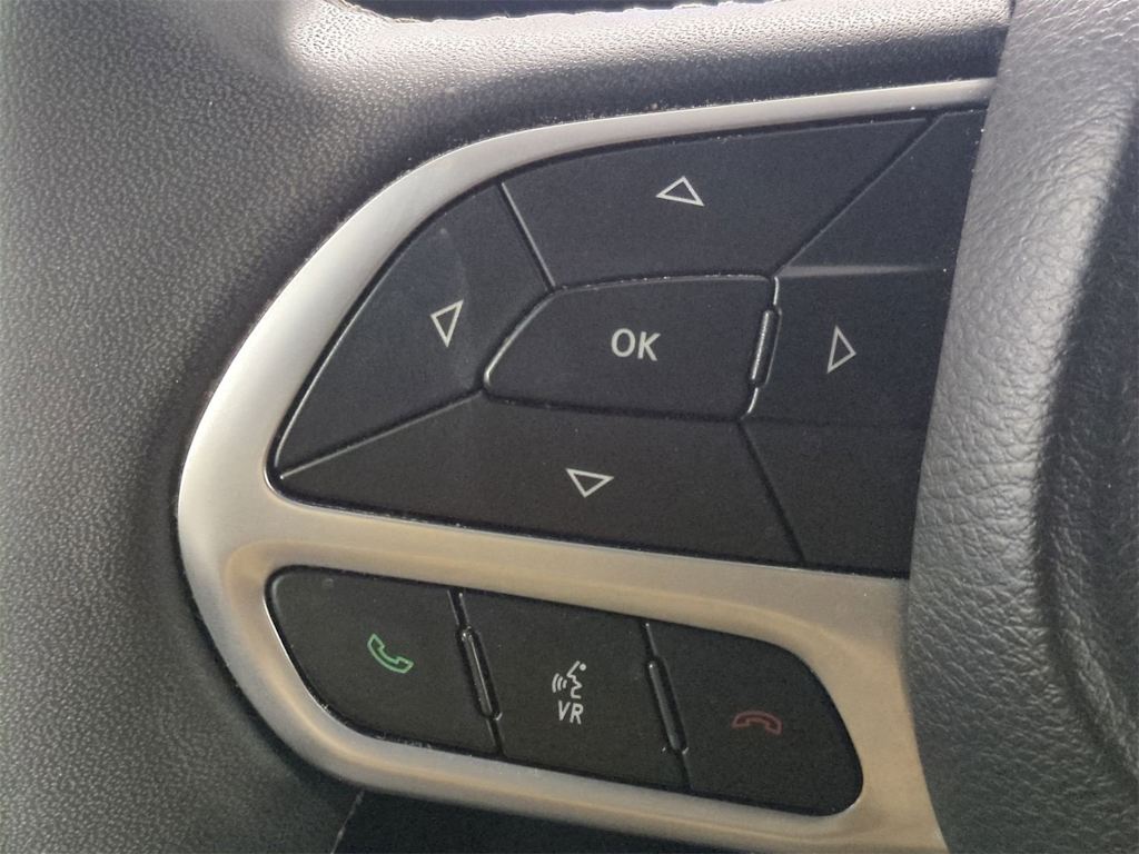 Thumbnail: 2024 Chrysler Pacifica - 29