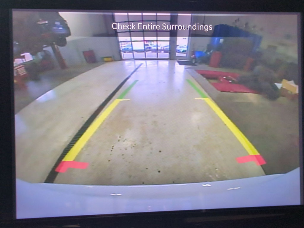 Thumbnail: 2024 Chrysler Pacifica - 32