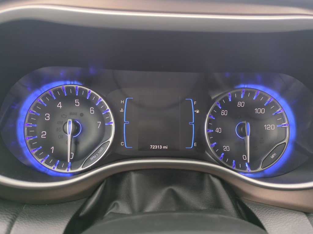 Thumbnail: 2017 Chrysler Pacifica - 34