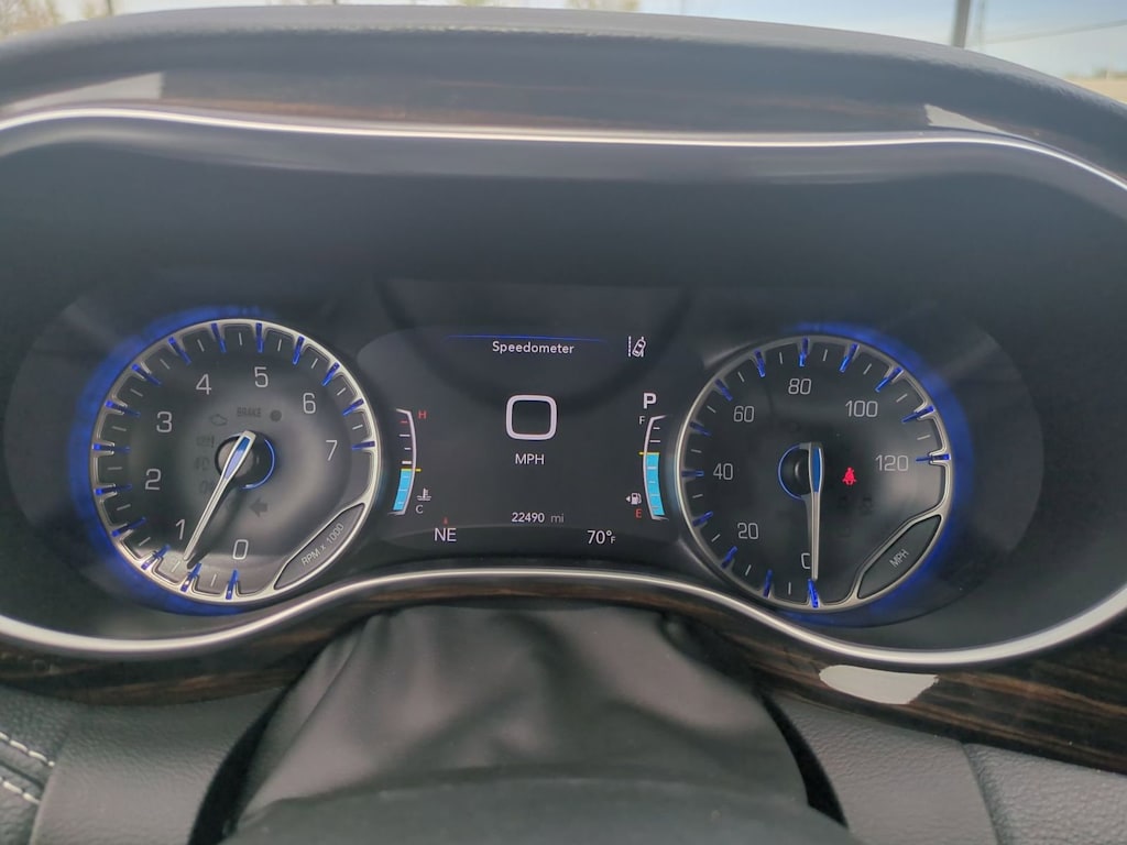 Thumbnail: 2024 Chrysler Pacifica - 34