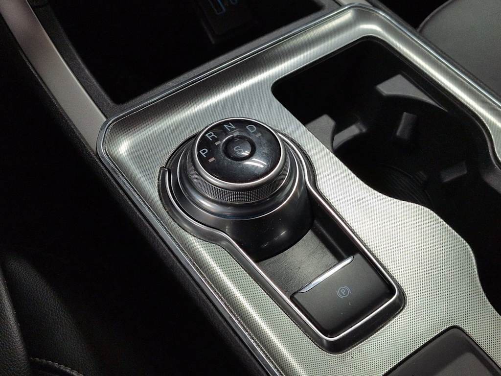 Thumbnail: 2022 Ford Edge - 33
