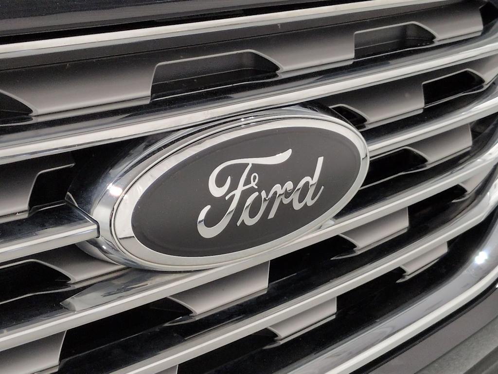 Thumbnail: 2022 Ford Edge - 7