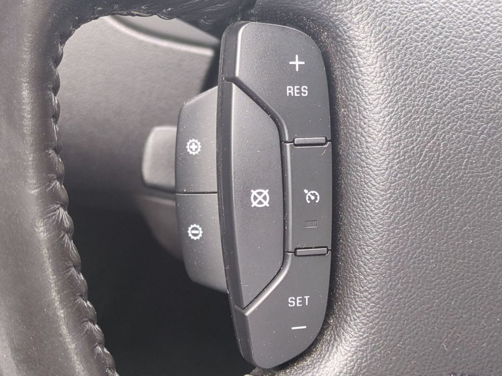 Thumbnail: 2013 Chevrolet Impala - 16