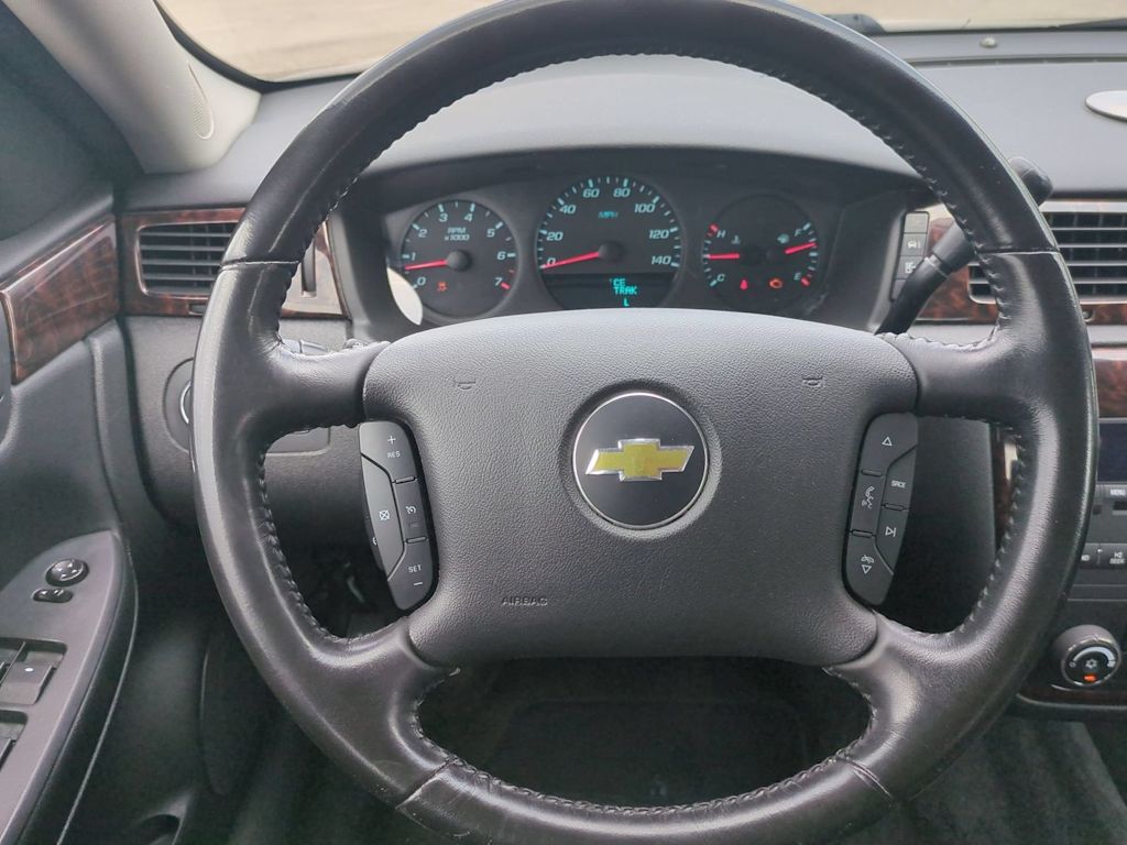 Thumbnail: 2013 Chevrolet Impala - 13