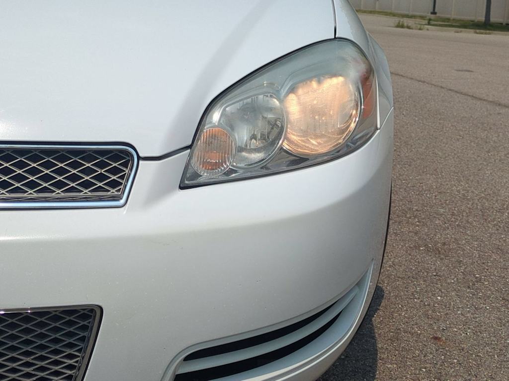 Thumbnail: 2013 Chevrolet Impala - 22