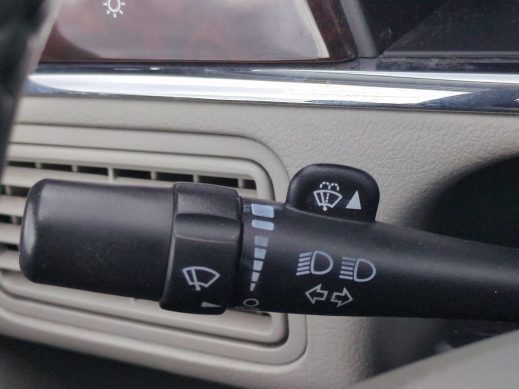 Thumbnail: 2009 Buick LaCrosse - 30