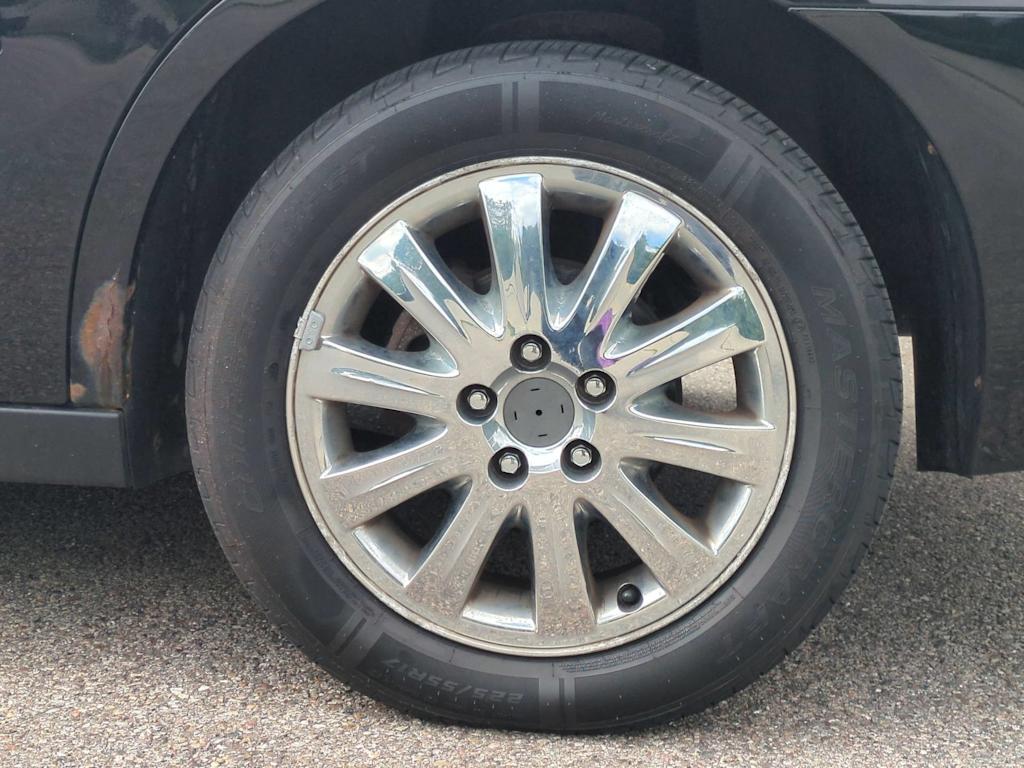 Thumbnail: 2009 Buick LaCrosse - 8
