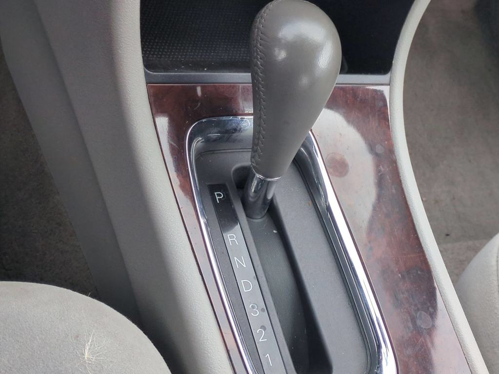 Thumbnail: 2009 Buick LaCrosse - 15