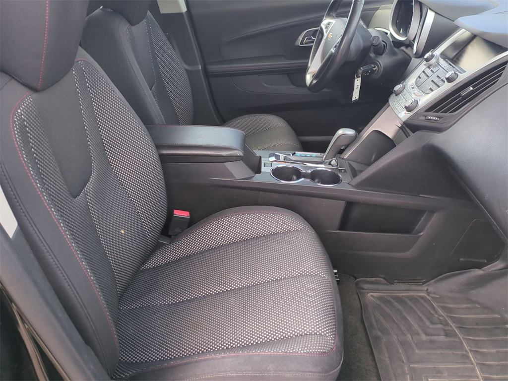 Thumbnail: 2013 Chevrolet Equinox - 11