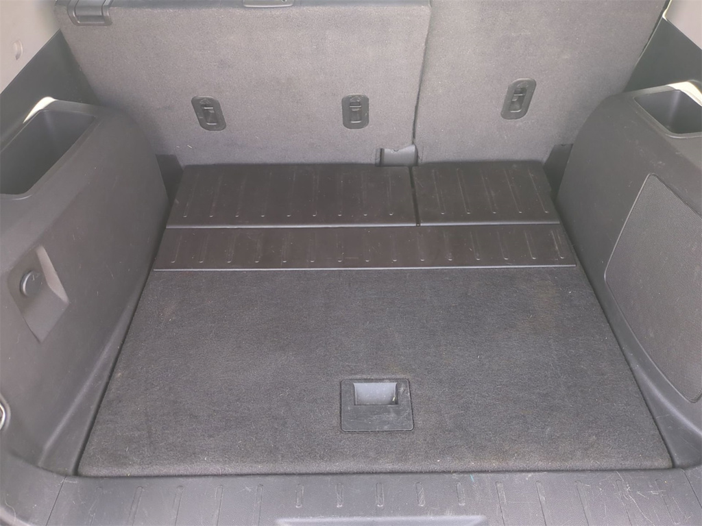 Thumbnail: 2013 Chevrolet Equinox - 16