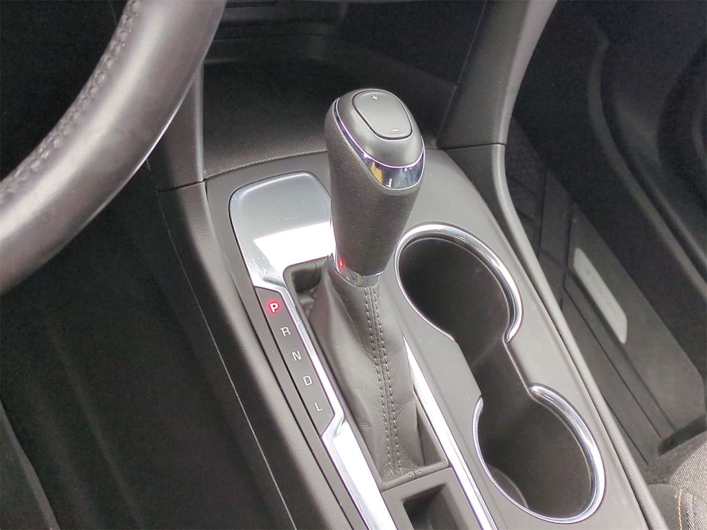 Thumbnail: 2020 Chevrolet Equinox - 15