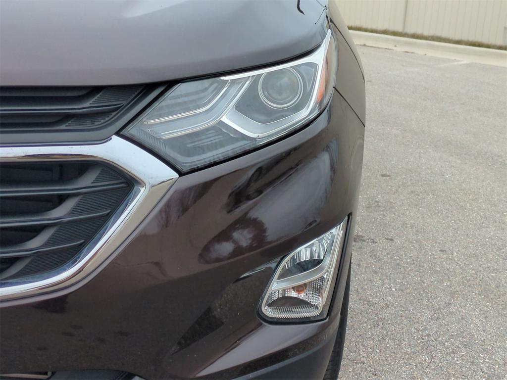 Thumbnail: 2020 Chevrolet Equinox - 24