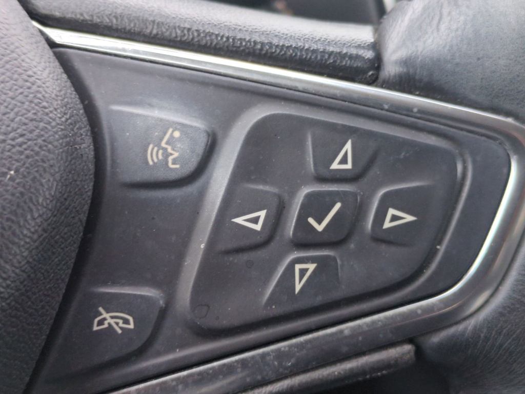 Thumbnail: 2018 Chevrolet Equinox - 32