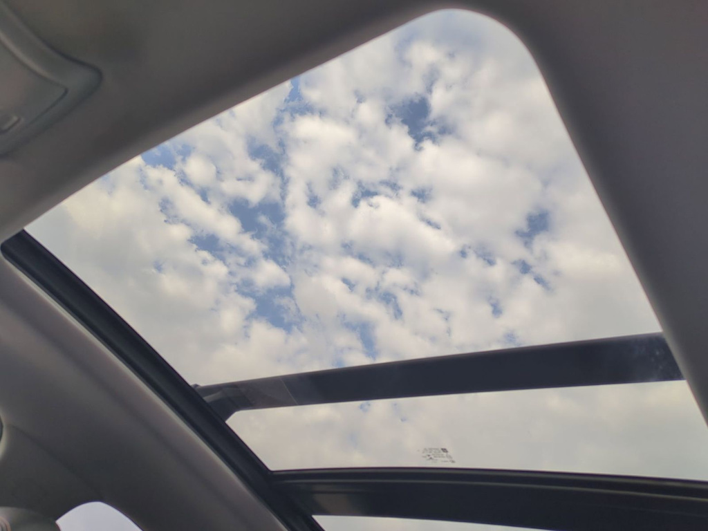 Thumbnail: 2018 Chevrolet Equinox - 28