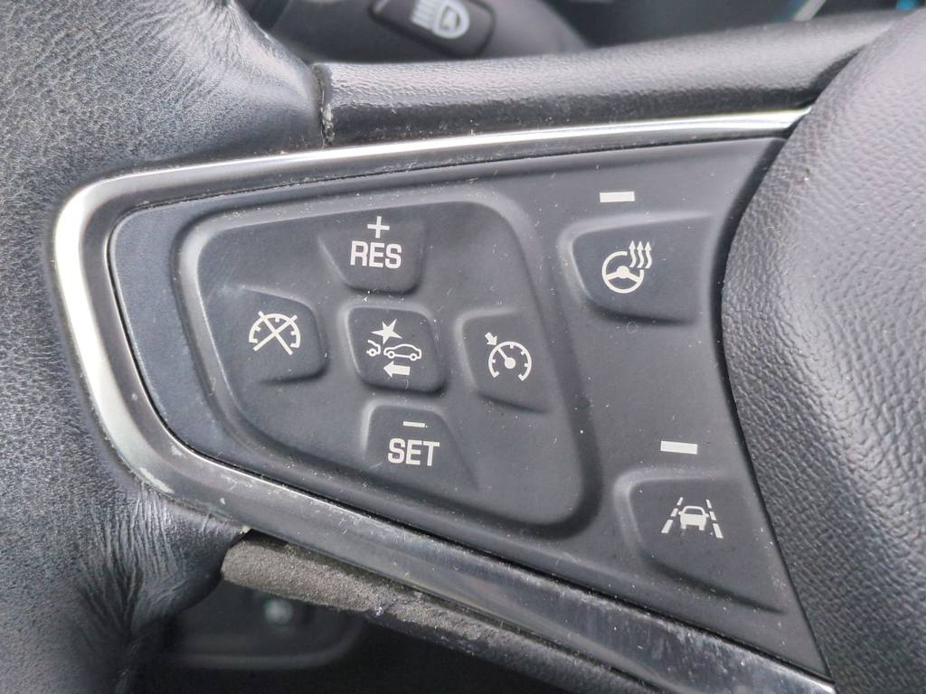 Thumbnail: 2018 Chevrolet Equinox - 31