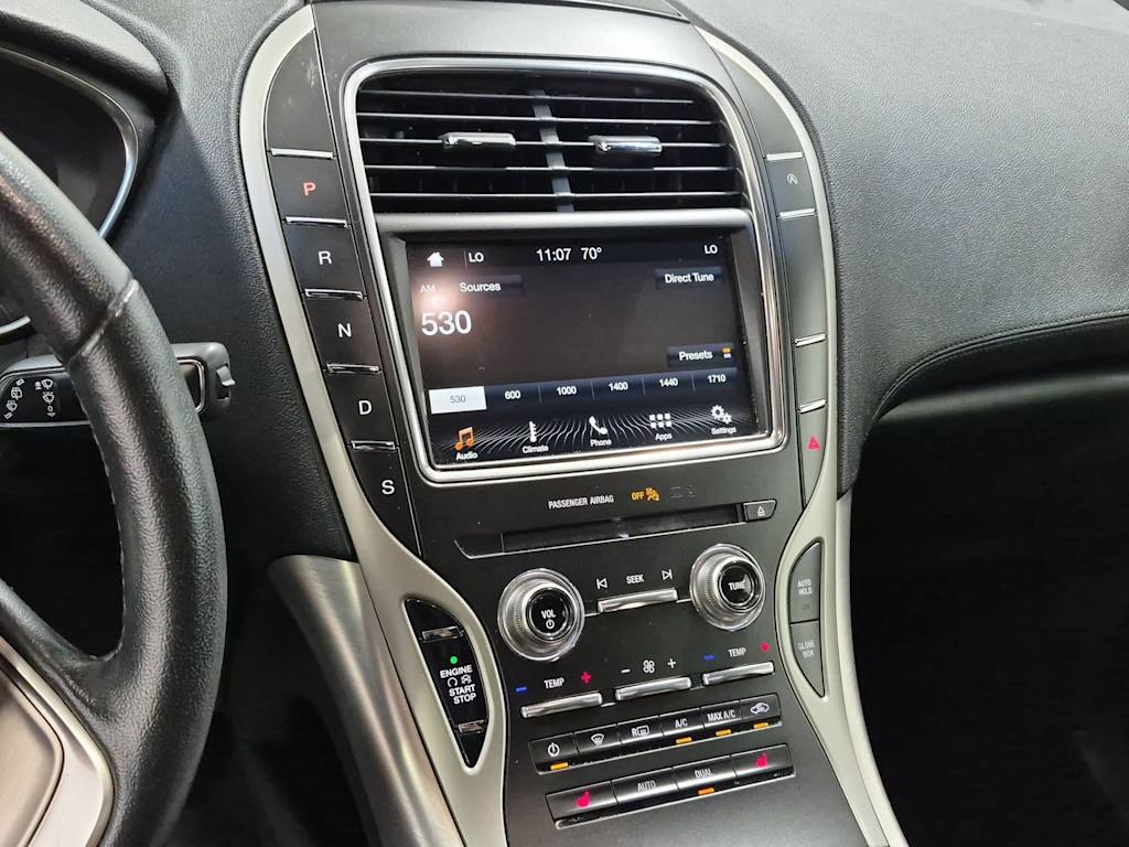 Thumbnail: 2019 Lincoln Nautilus - 13