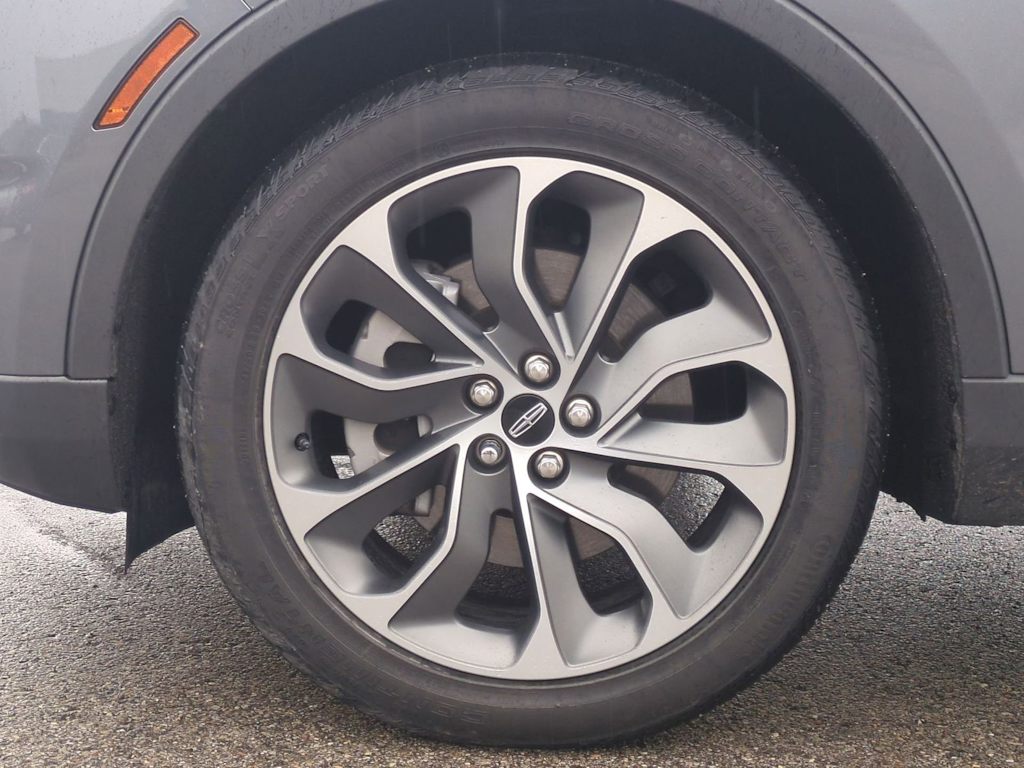 Thumbnail: 2023 Lincoln Nautilus - 7