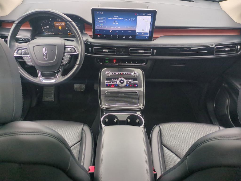 Thumbnail: 2023 Lincoln Nautilus - 8