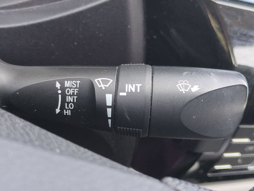 Thumbnail: 2015 Toyota Corolla - 31